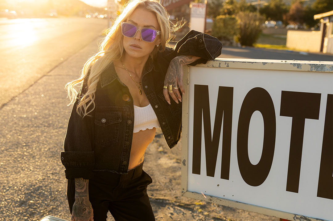 woman wearing Vapor Frost Marylin with Purple Lenses