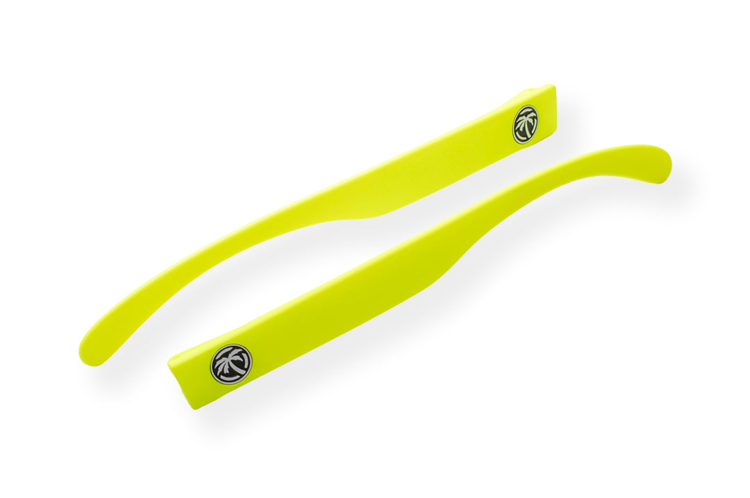 Arms: Vise, Lazer, Quatro, Apollo